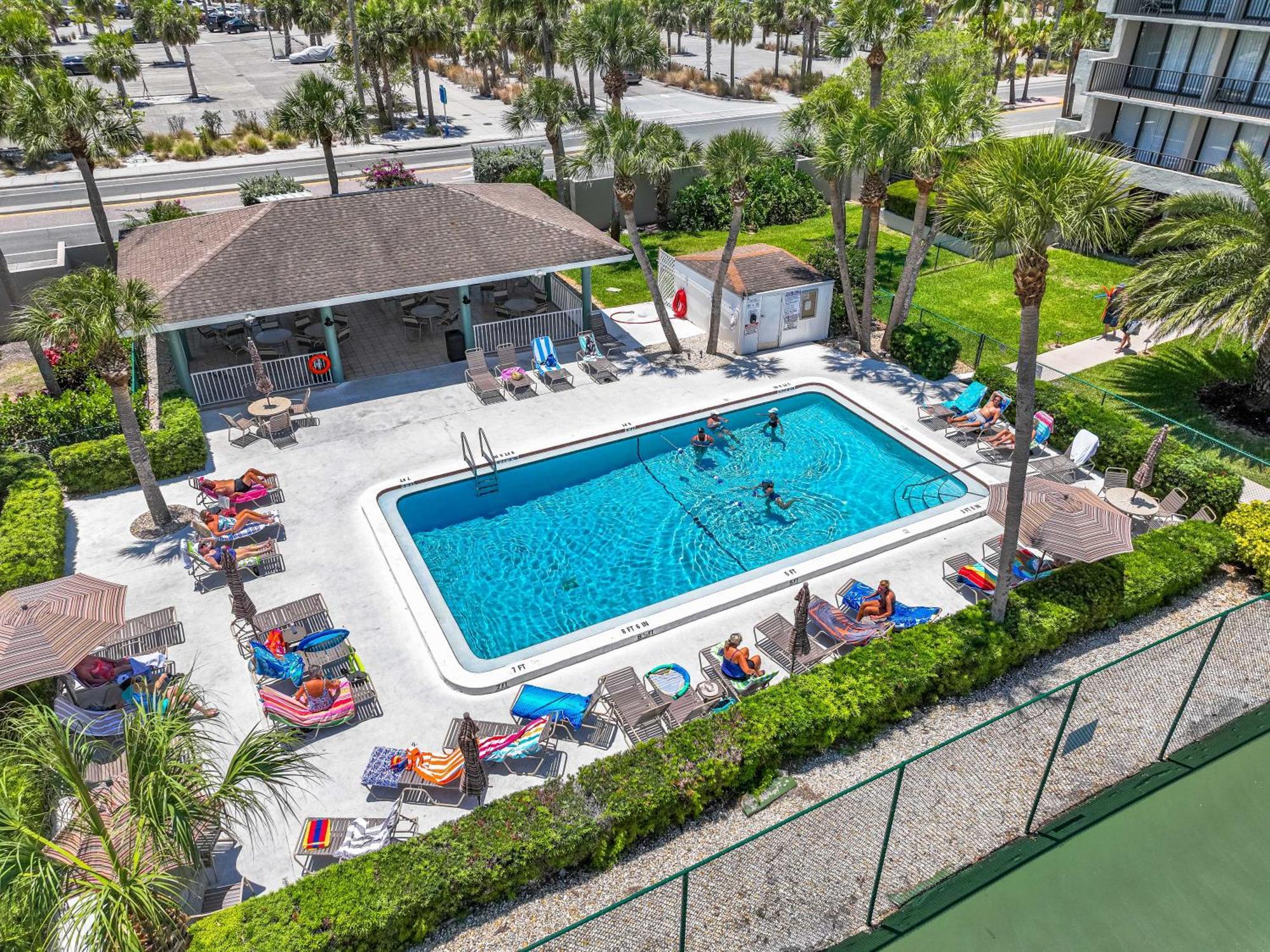 Our House At The Beach 501W By Beachside Management Siesta Key Exterior photo